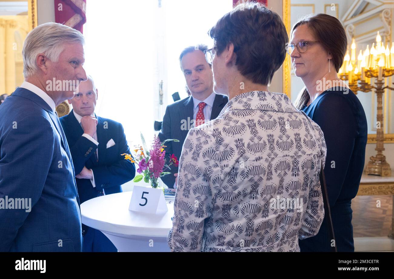 King Philippe - Filip of Belgium meets with Eva Gilis, Vera Blockx, Evrard van Zuylen and Cedric Olbrecht during a royal audience with ten heroes of the Be Heroes initiative, at the Royal Palace, in Brussels, Thursday 15 September 2022. With the support of the King and Minister of the Interior Verlinden, the citizens' initiative Be Heroes was looking for everyday heroes who make a big difference with small deeds and who, far from all the attention, giving the best of themselves to help others. Anyone could nominate their hero on beheroes.be. From all the submitted stories, 50 heroes were chose Stock Photo