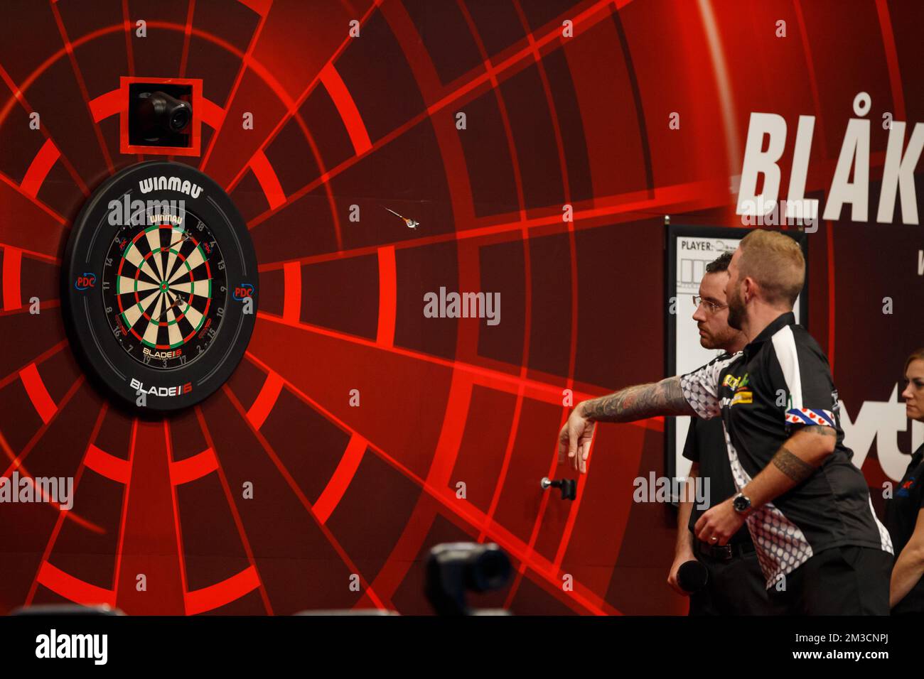 Danny noppert darts hires stock photography and images Alamy