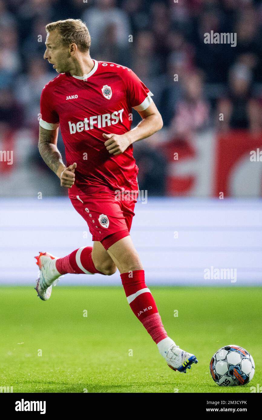 Antwerp's Ritchie De Laet pictured in action during a soccer match between Royal Antwerp FC RAFC and Sint-Truiden STVV, Friday 07 October 2022 in Antwerp, a match on day 11 of the 2022-2023 'Jupiler Pro League' first division of the Belgian championship. BELGA PHOTO JASPER JACOBS Stock Photo