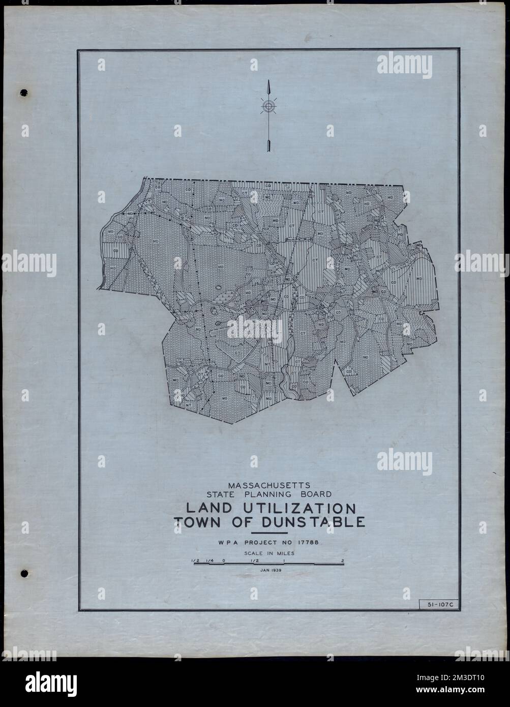 Land Utilization Town of Dunstable , Roads, Cities and towns, Land use mapping, Soil mapping