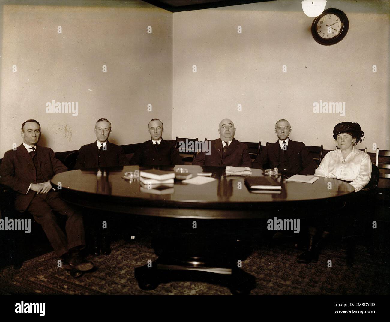 Netflix's Buried By The Bernards Series Trailer - sandwichjohnfilms, image size:1300x1073