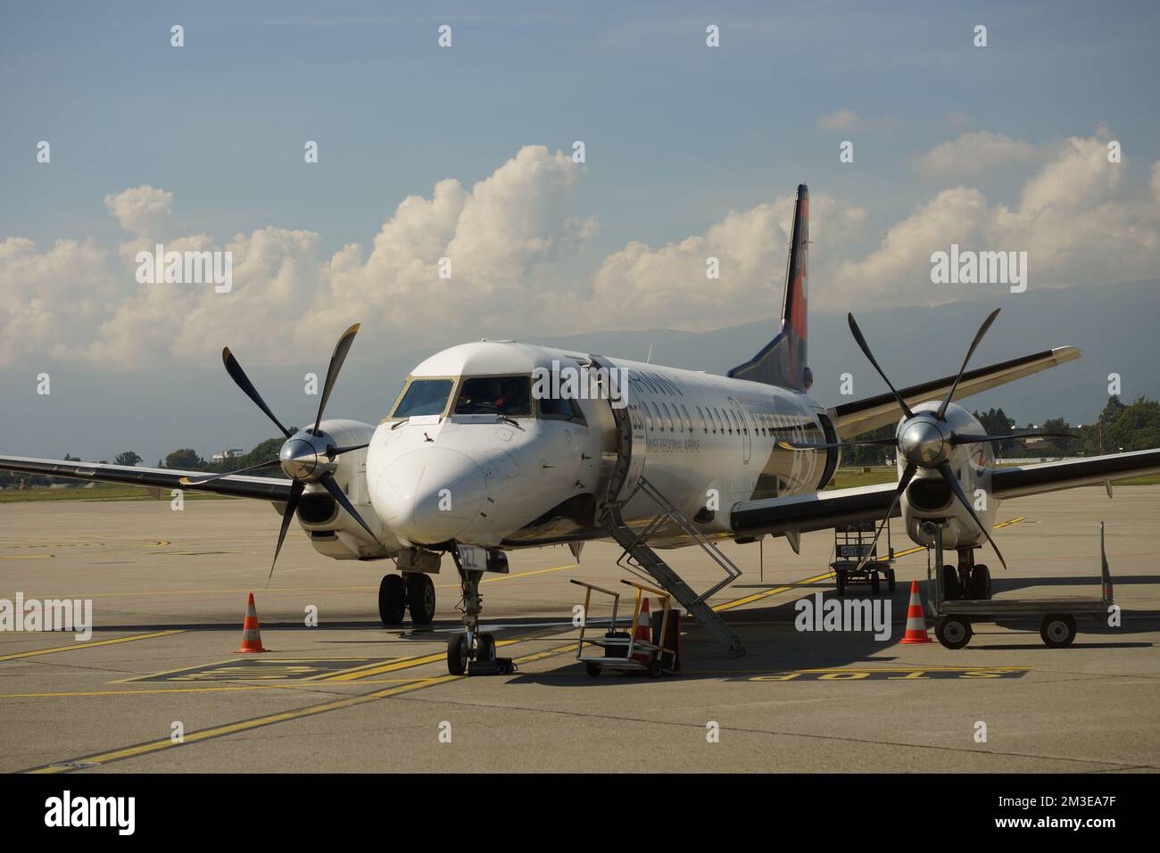 Aircraft turboprop engine under hi-res stock photography and images - Alamy