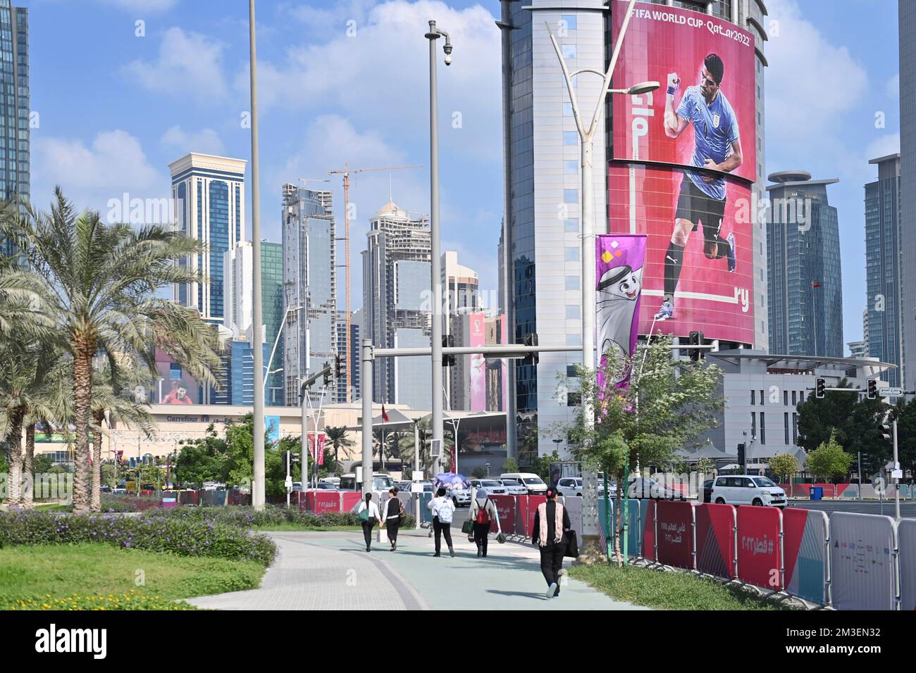 Doha, Katar. 12th Dec, 2022. Hochaeuser, Skyscraper in West Bay.Skyline