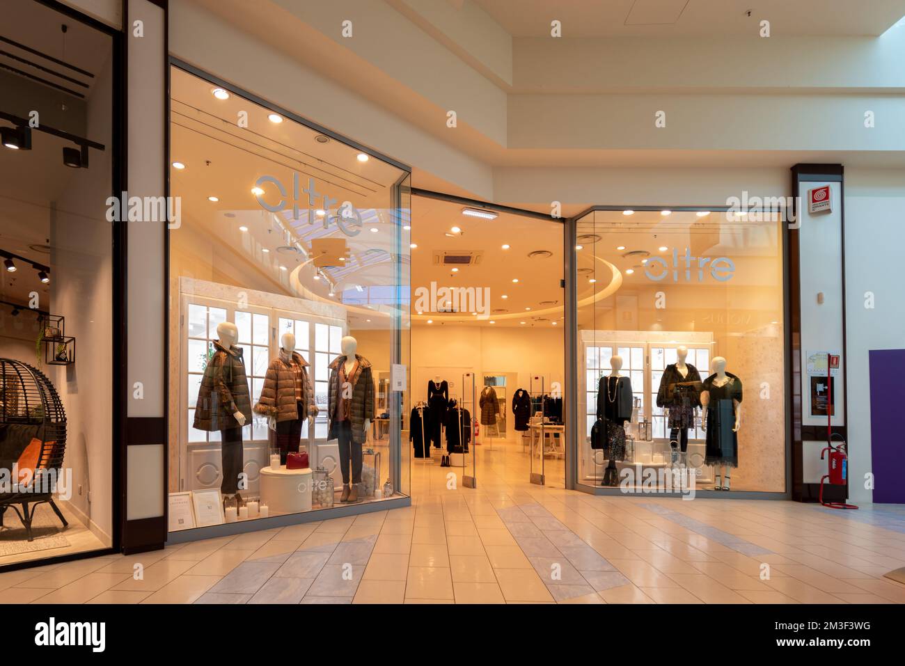 Negozi outlet mondovicino online