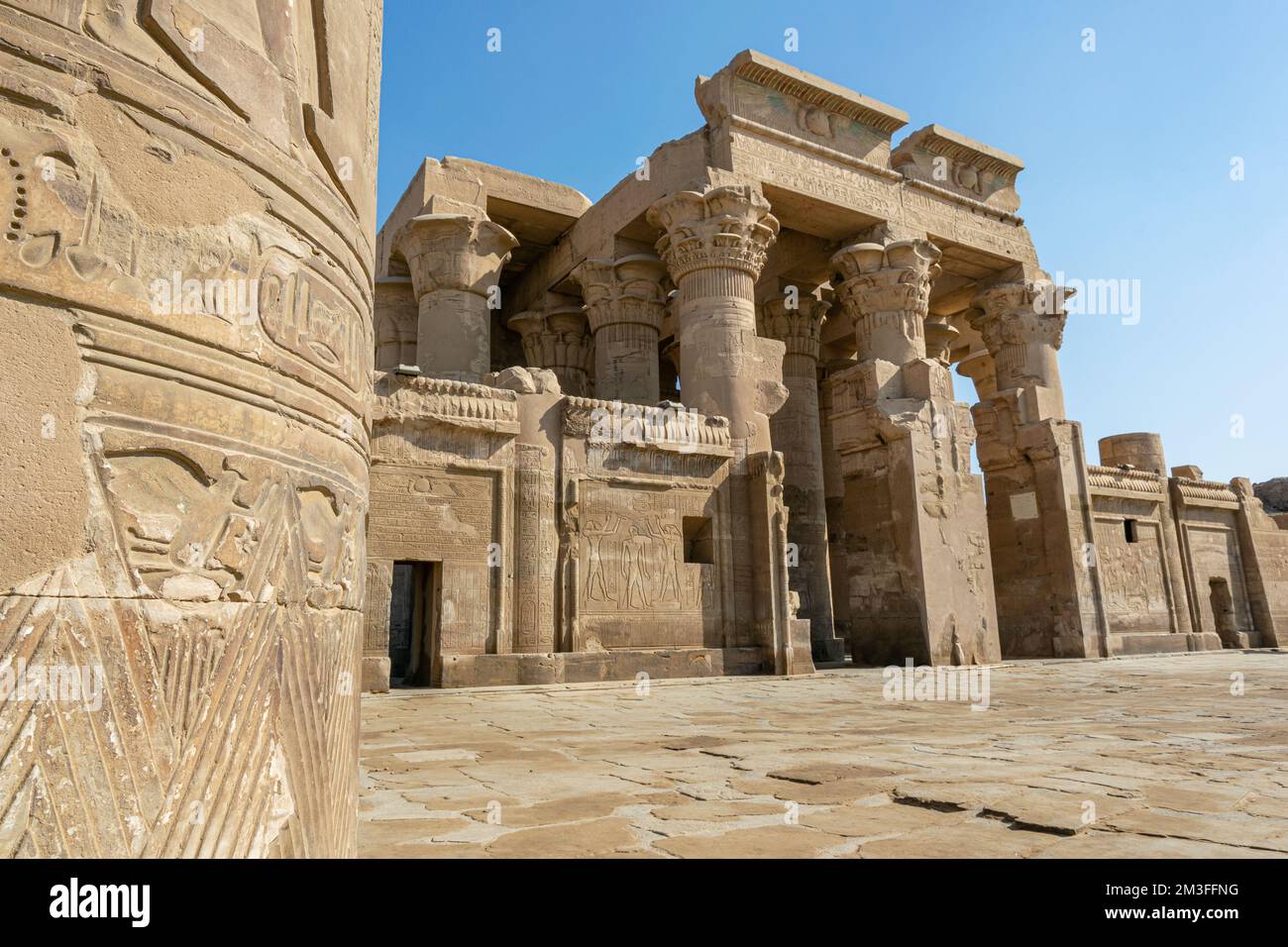 A View Of The Ancient Temples In Luxor Egypt Stock Photo Alamy A View Of The Ancient Temples In Luxor Egypt Stock Photo Alamy