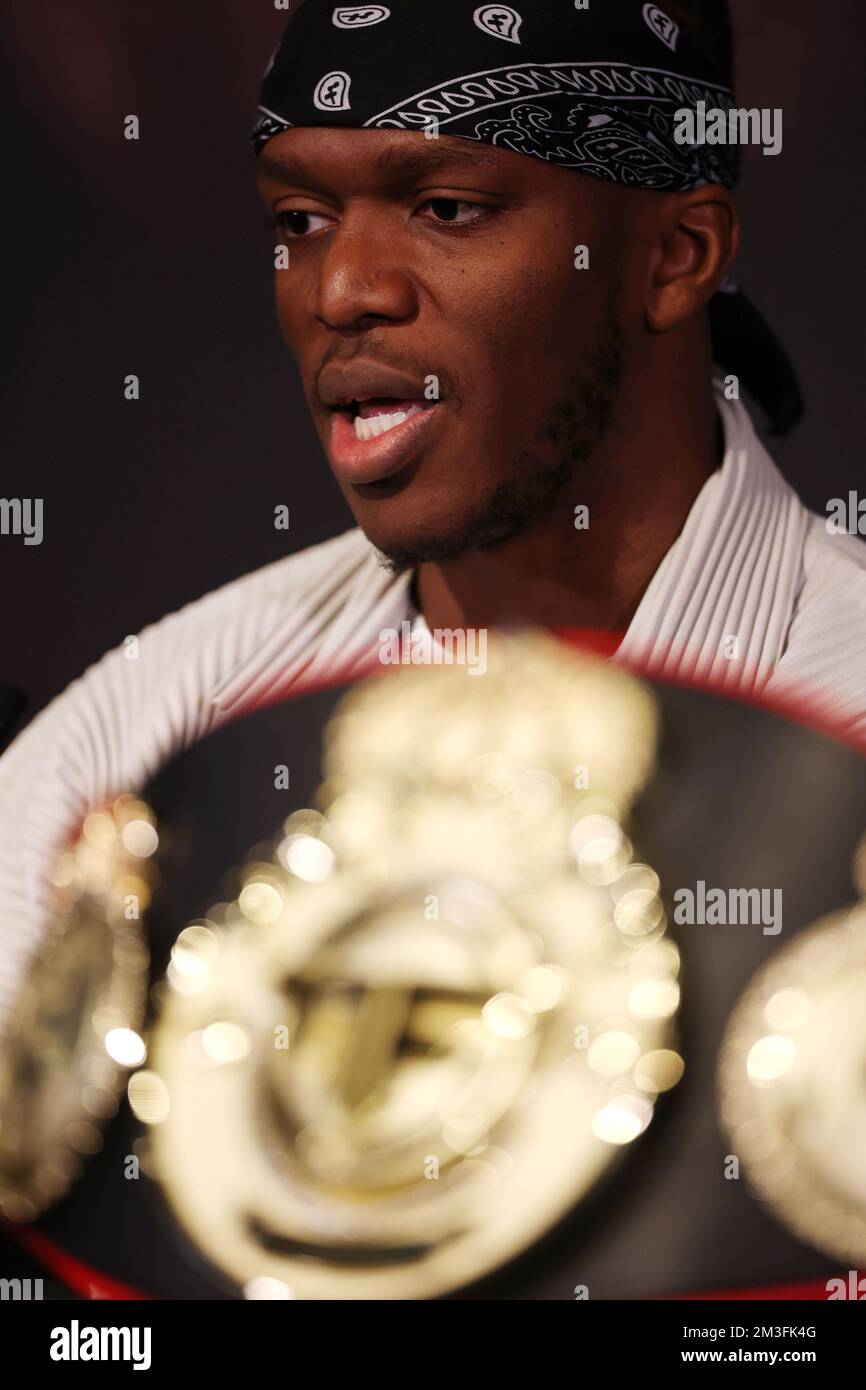 Ksi boxing 2022 hires stock photography and images Alamy