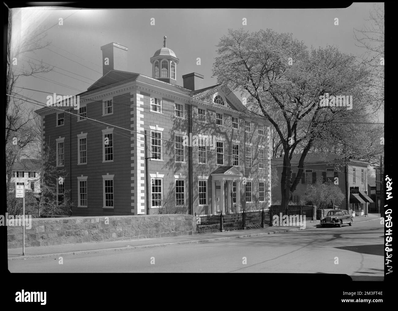 Marblehead, Lee Mansion (lightstruck) , Architecture, Dwellings, Stone