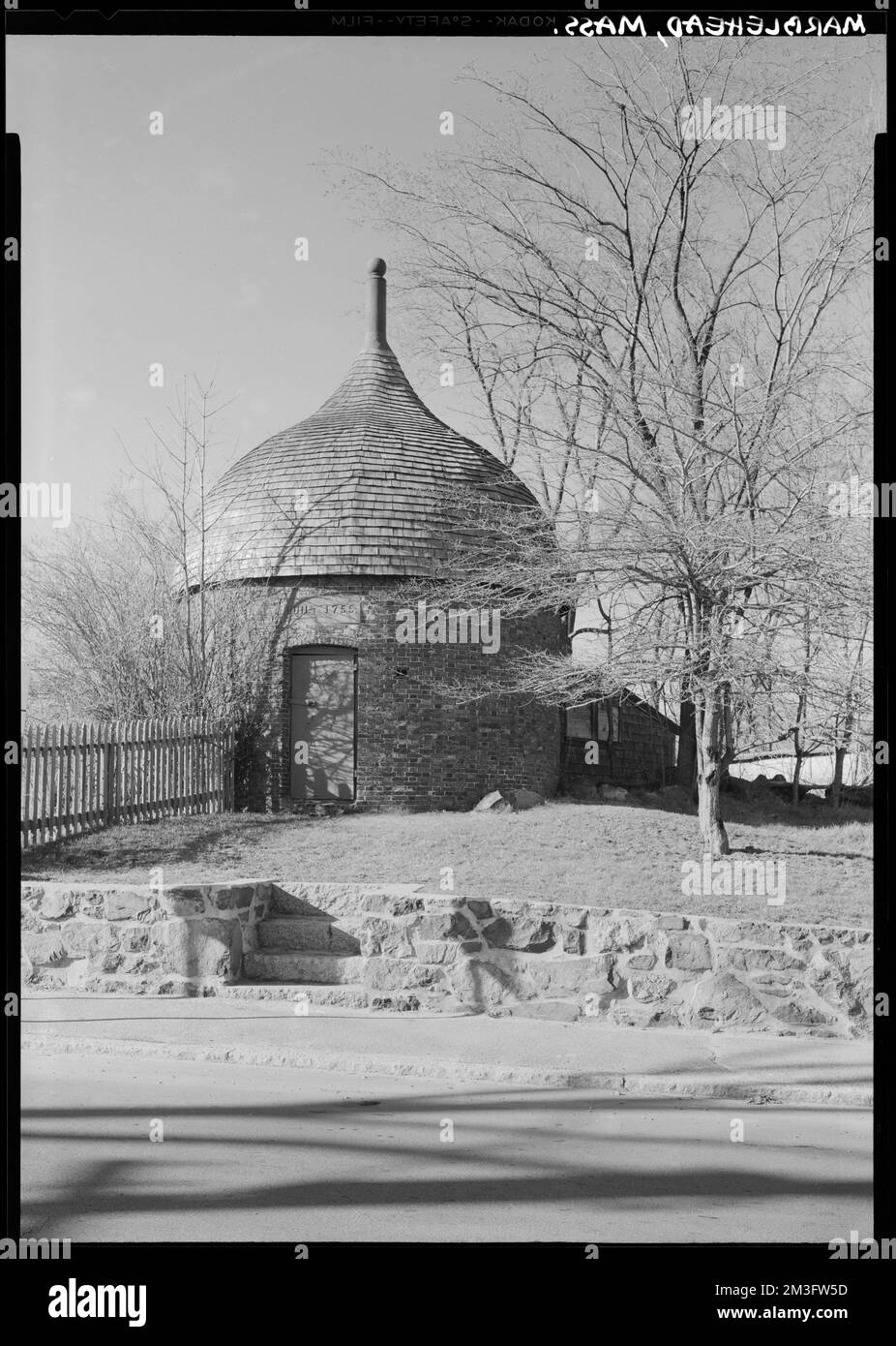 Marblehead, Mass., Powder House , Architecture, Magazines Military