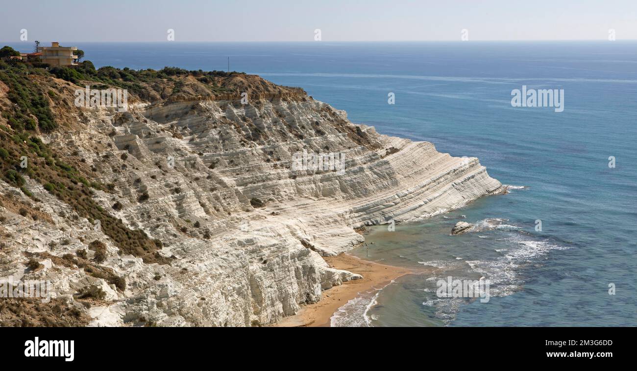 Realmonte Chalk cliff Scala dei Turchi, Turkish staircase, Realmonte, Sicily ...