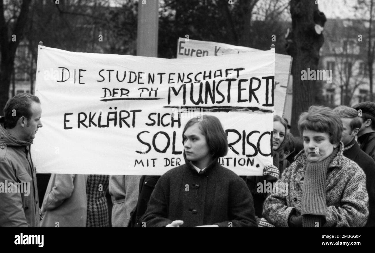 Students at the Paedagogische Hochschule in Dortmund and other universities protested in 1968 against an educational malaise, Germany Stock Photo