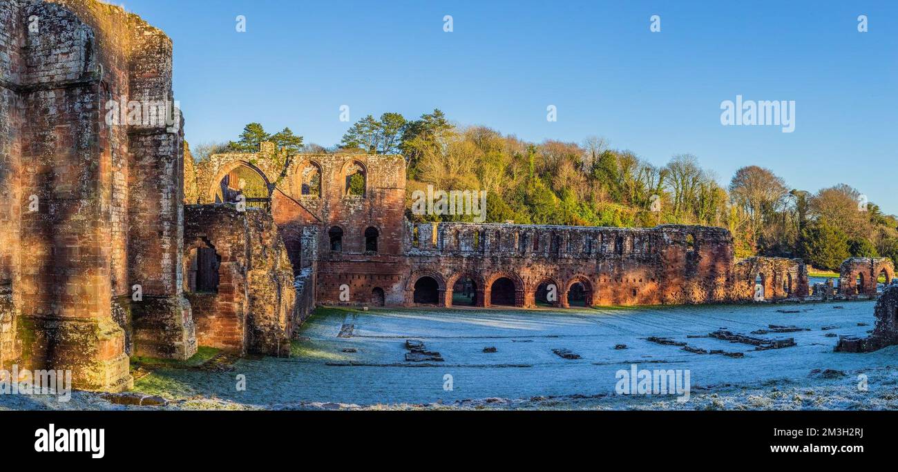 Barrow-In-Furness, Cumbria, UK. 15th December 2022. UK Weather. Sunshine and blue sky with sub- zero day time teperatures from the excellent Furness Abbey. Credit:greenburn/Alamy Live News. Stock Photo