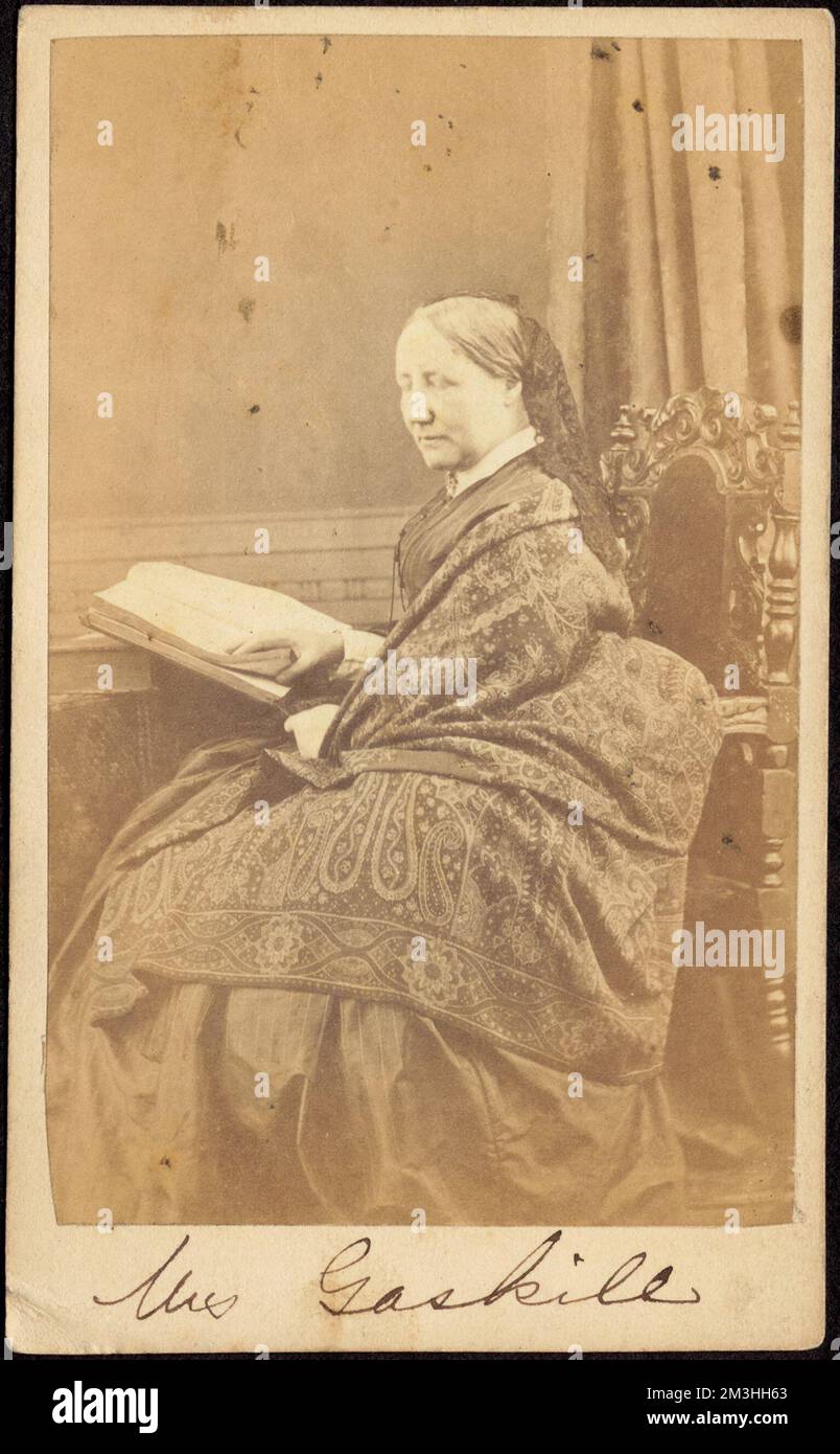 Mrs. Gaskell , Authors, Gaskell, Elizabeth Cleghorn, 18101865, Carte de Visite Collection Stock