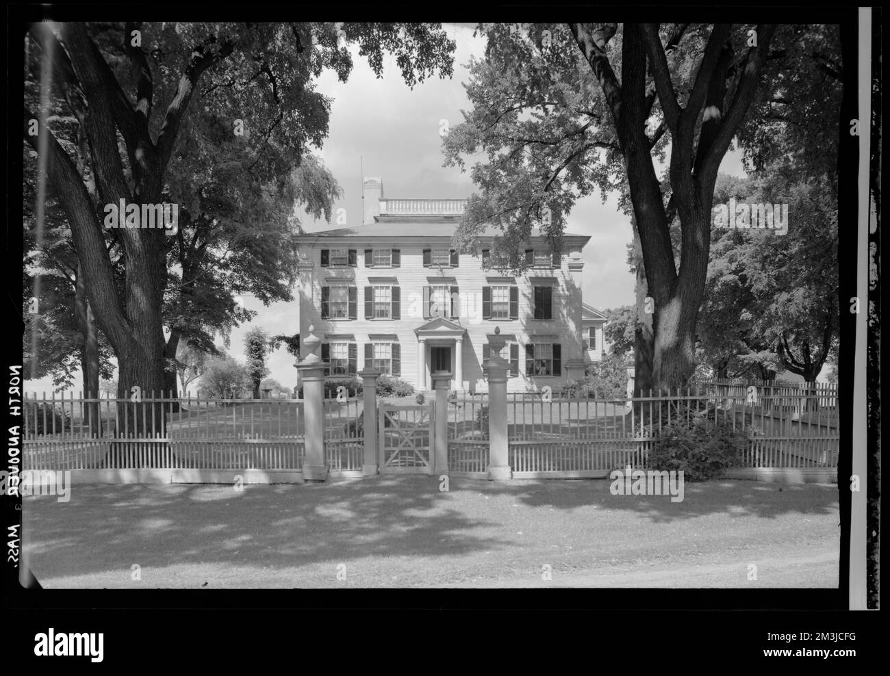North Andover, summer , Architecture, Dwellings, Fences, Gates, Trees