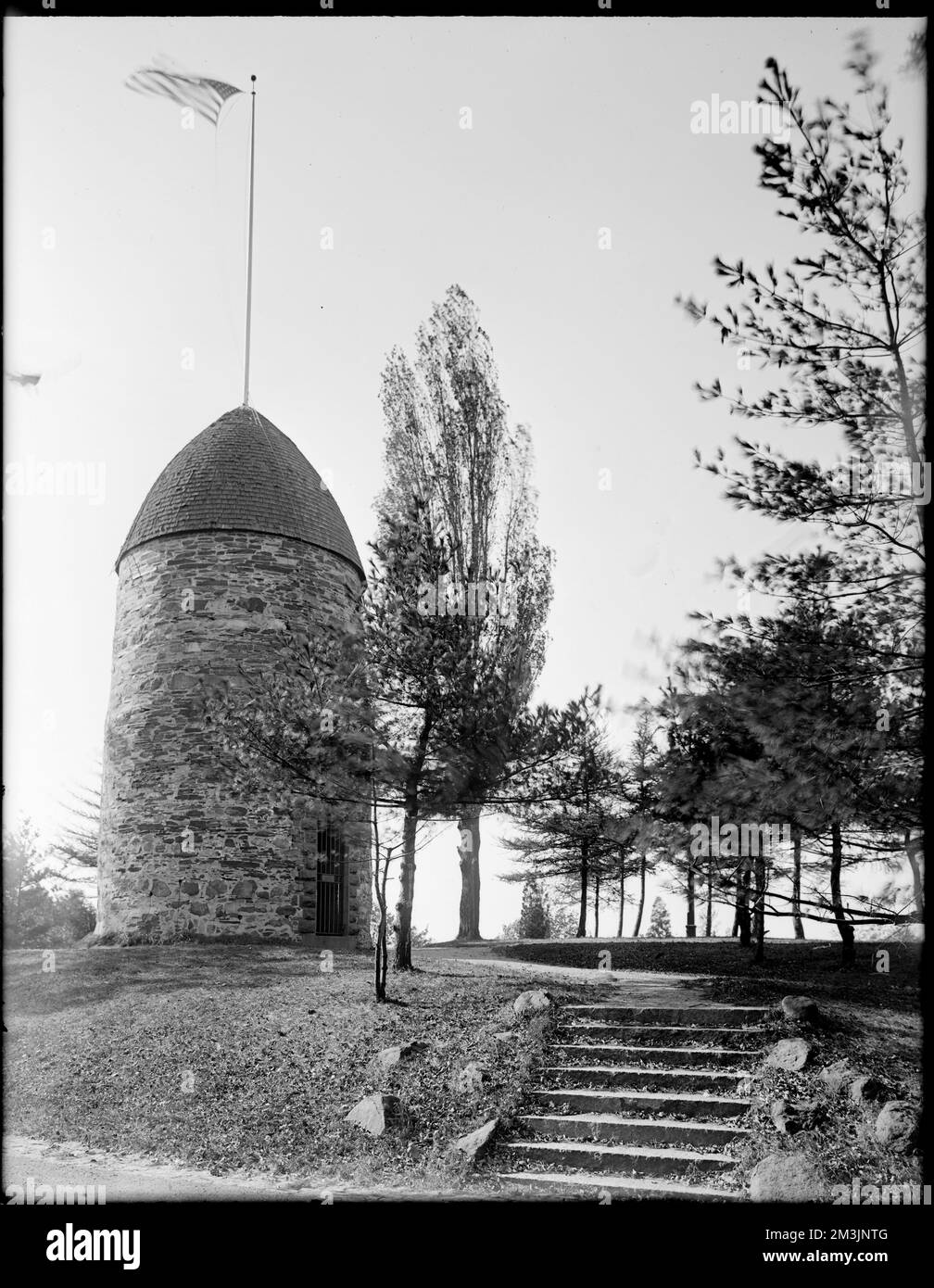 Old Powder House, Somerville, Mass. , Magazines Military buildings