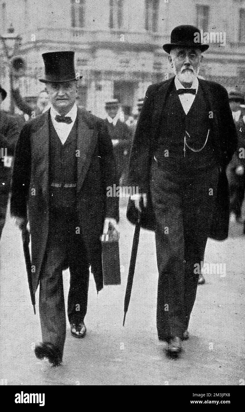 John Redmond, leader of the Irish Home Rule Party with John Dillon