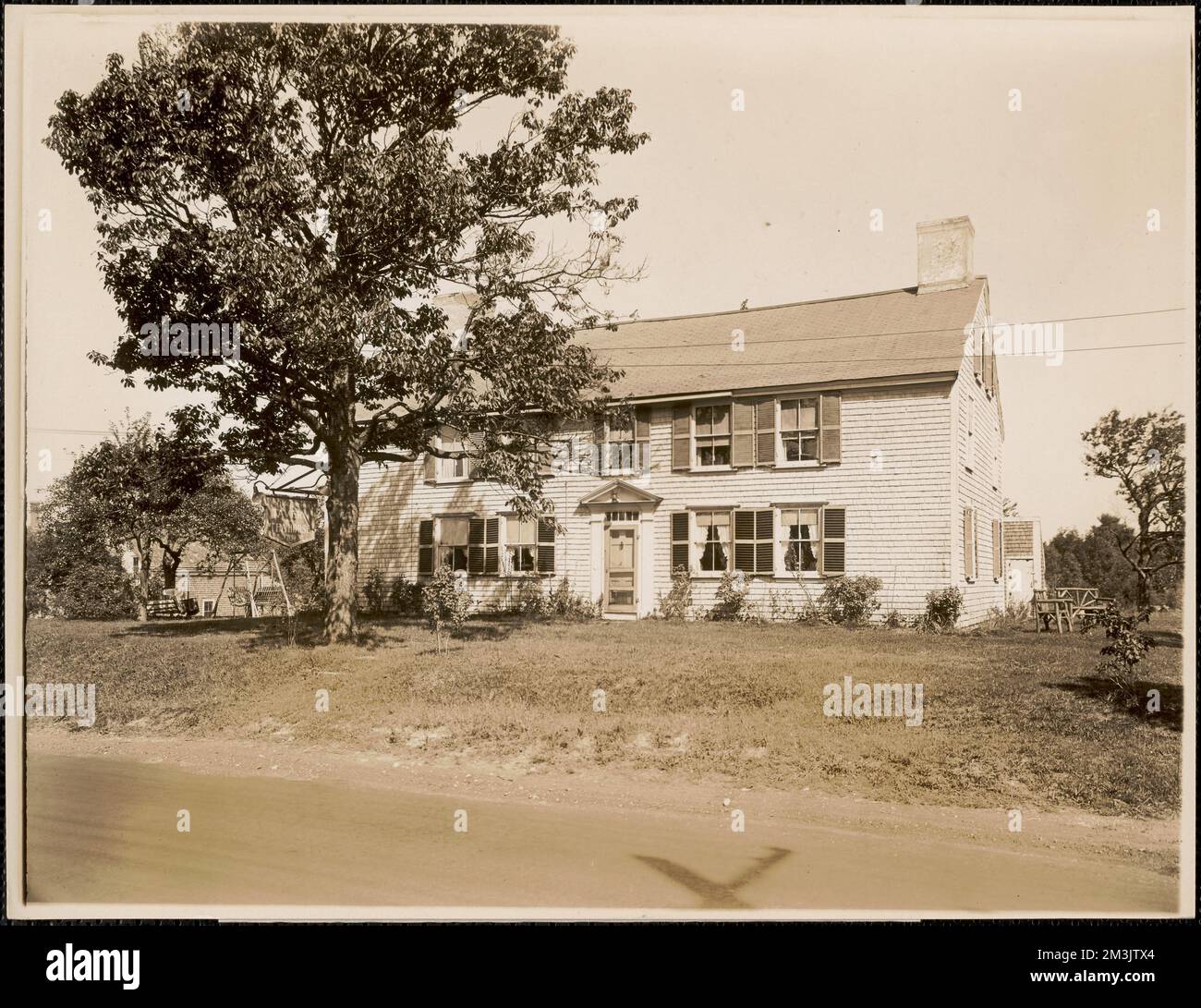 Ye Olde Garrison Tavern and Tea House, North Pembroke, Mass. , Taverns