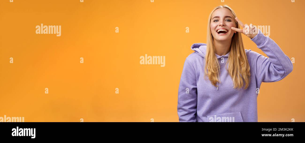 Hippie girl blonde hi-res stock photography and images - Page 5 - Alamy