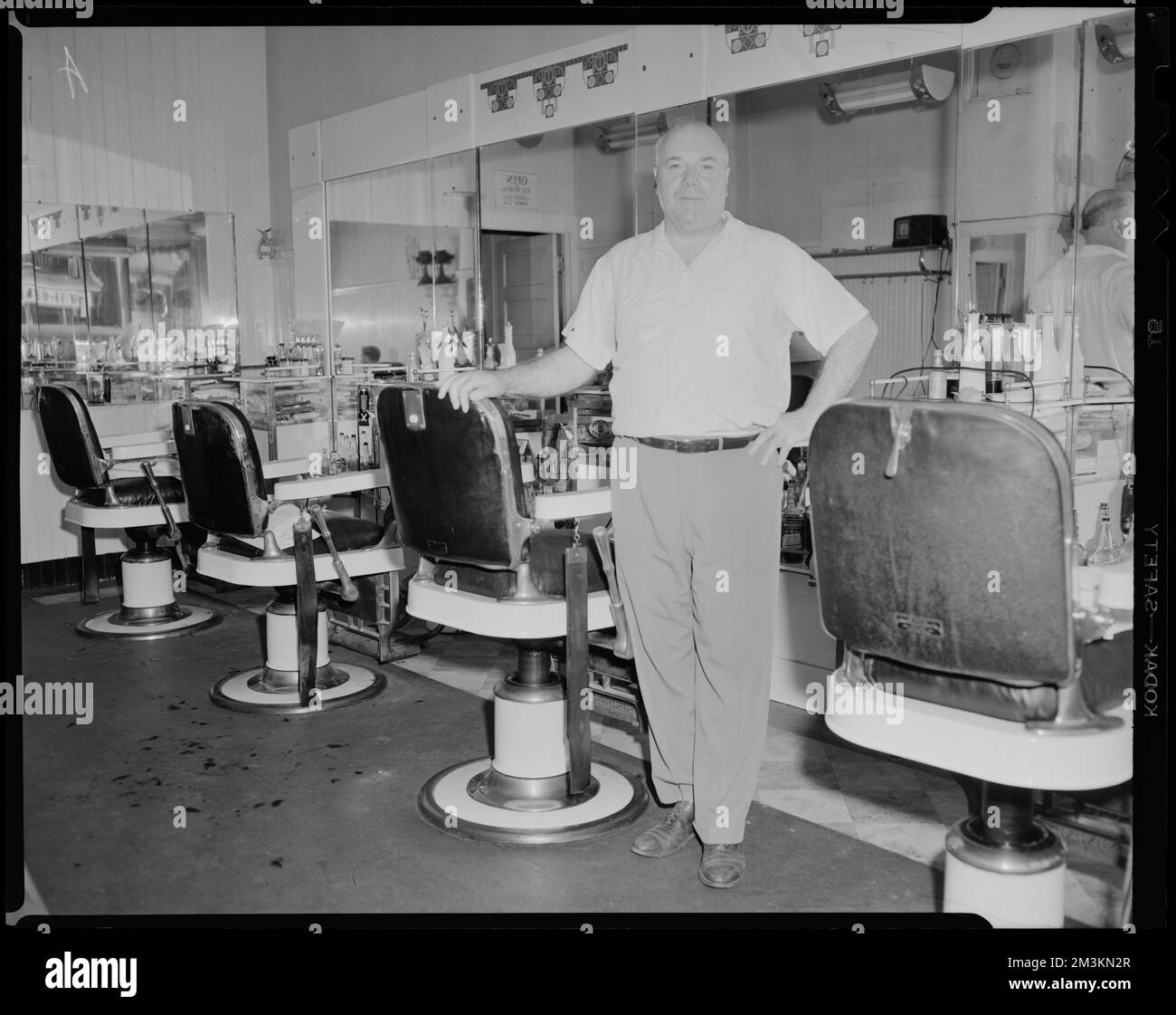 Paul, barber shop, 383 Centre St. , Barbers. Leon Abdalian