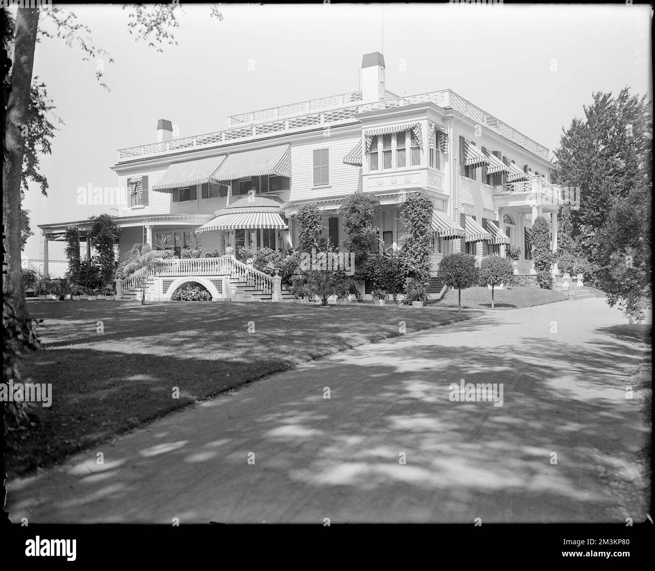 Peabody, Andover Street, views, front and side, Mrs. Jacob C. Rogers