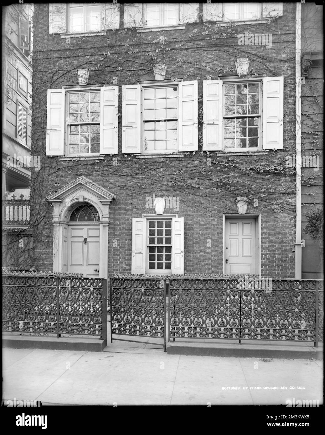 Philadelphia, Pennsylvania, 810 Pine Street, exterior detail, iron