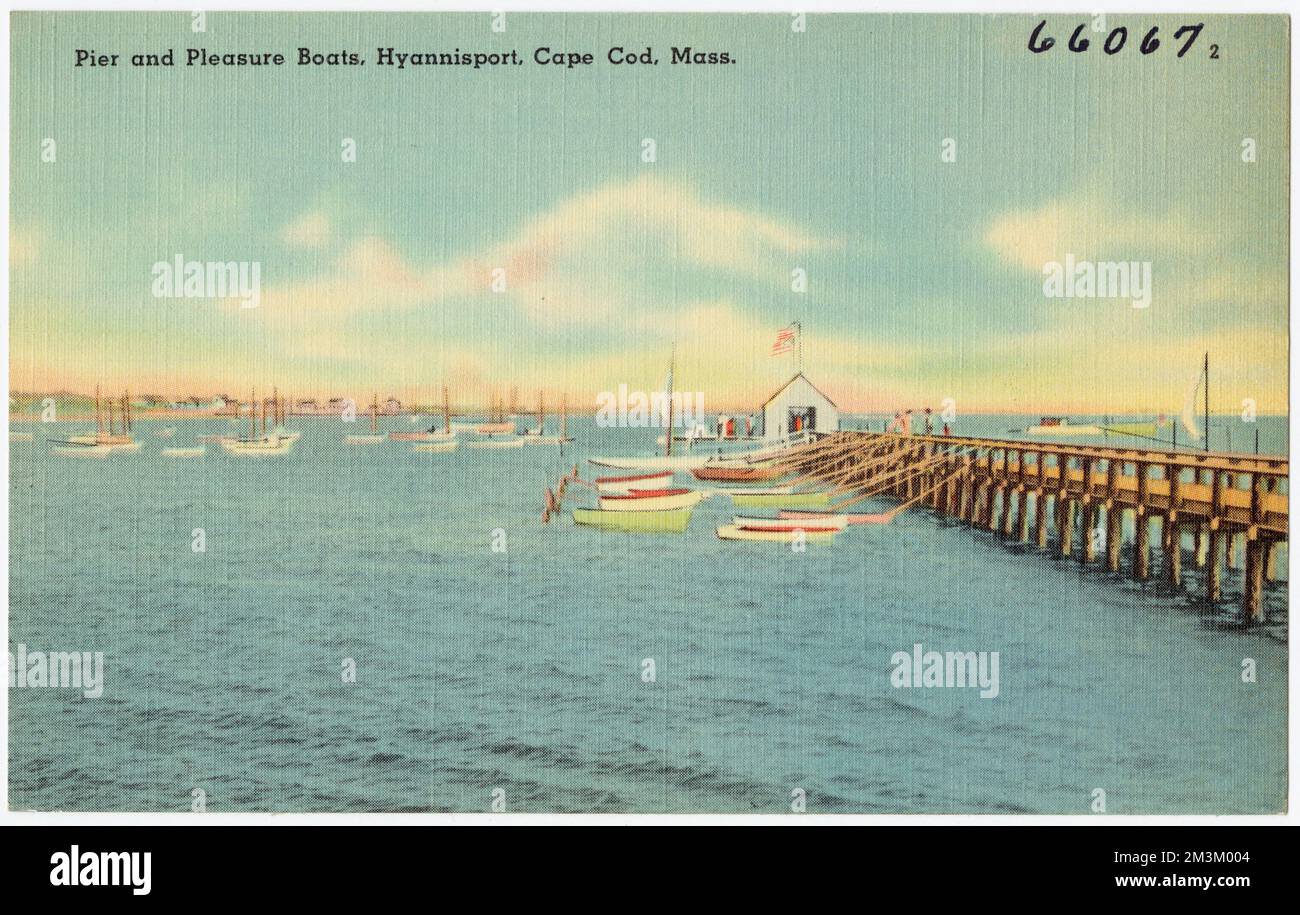 Pier and Pleasure Boats, Hyannisport, Mass. , Piers & wharves, Boats