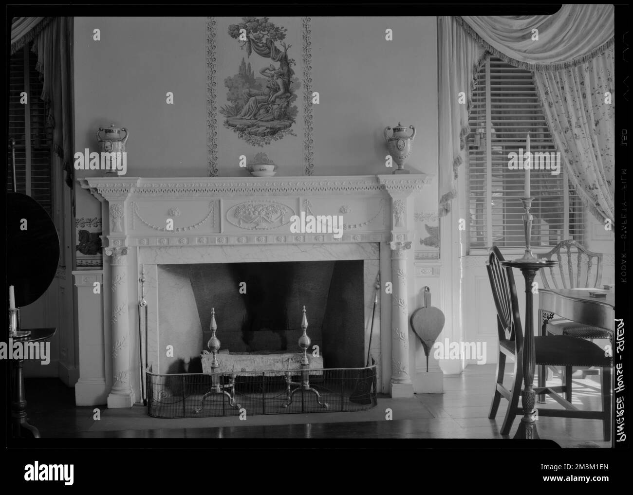 Pingree House, Salem interior, front parlor , Parlors, Fireplaces