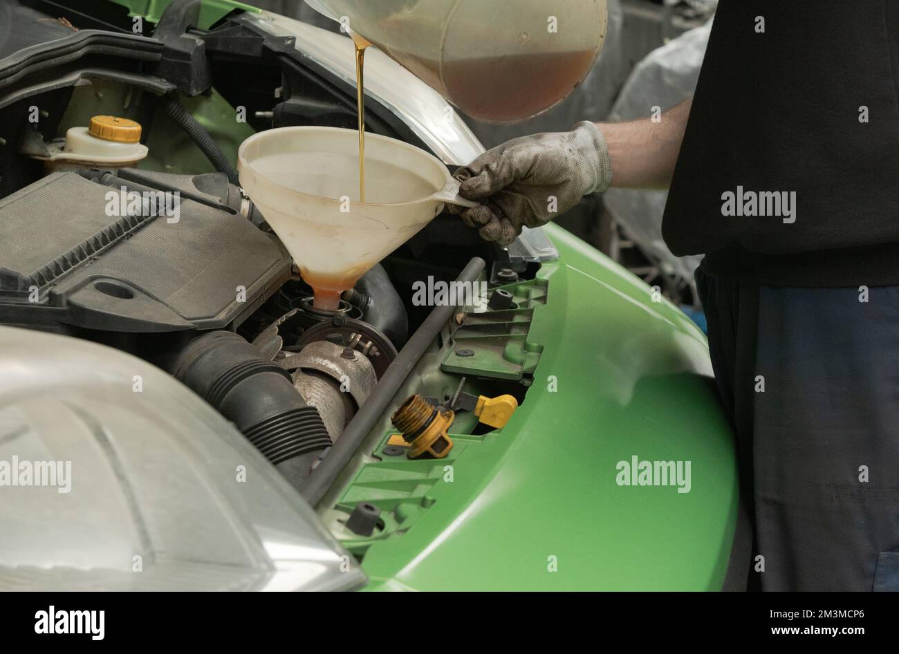 Maintenance and transmission gear. Refueling and pouring oil into the