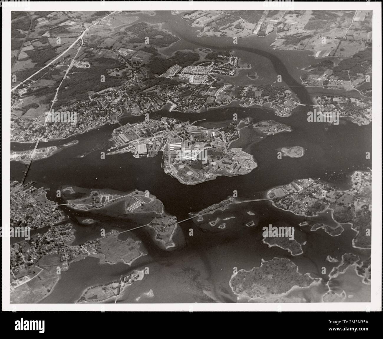 Portsmouth Navy Yardfrom South 10000 feet , Naval yards & naval