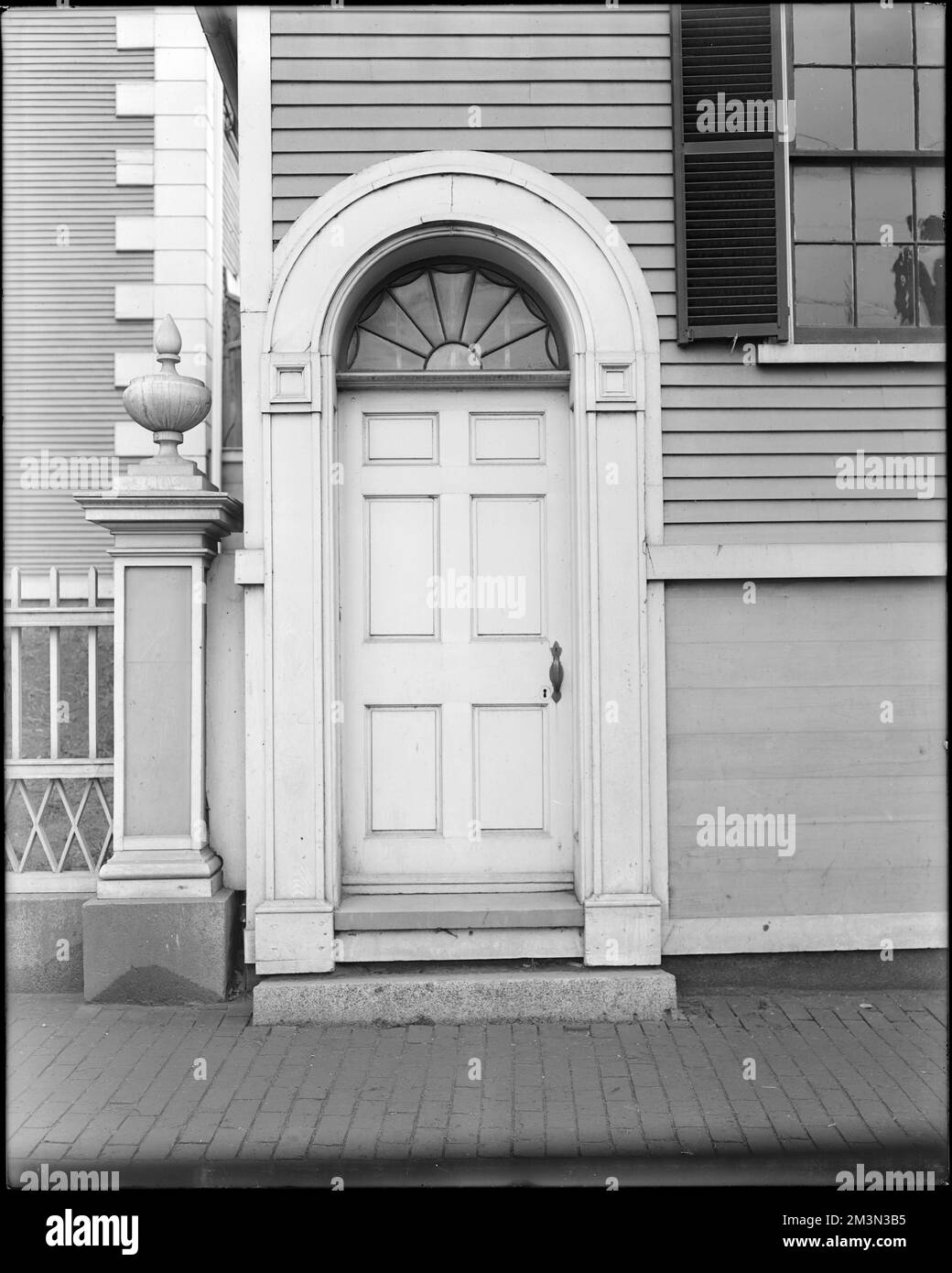 Portsmouth, New Hampshire, Market Street, exterior detail, door and