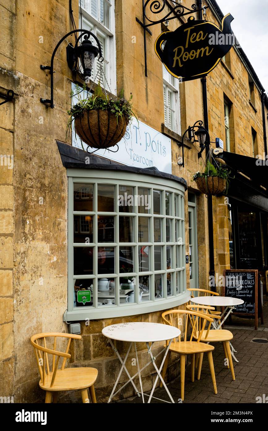 The honey pot tearoom hires stock photography and images Alamy