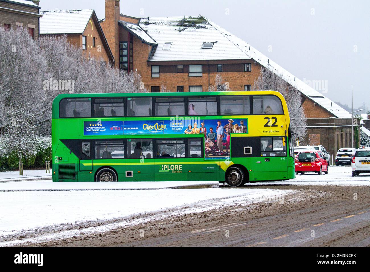 Snowfall in dundee hires stock photography and images Alamy