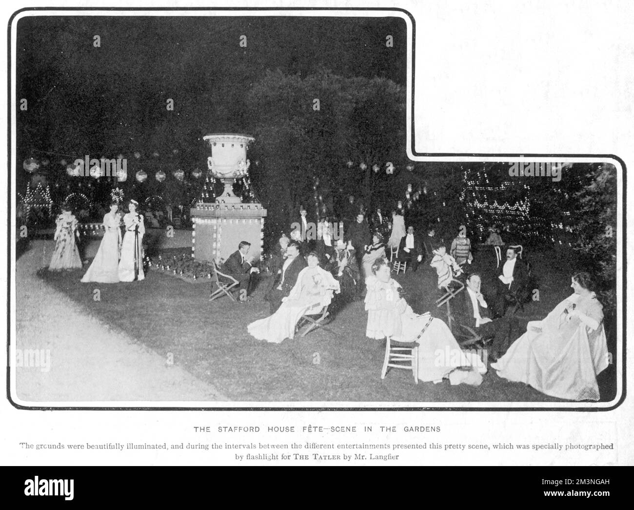 The Lifeboat Fete at Stafford House, the London residence of the Duke and Duchess of Sutherland. Scene in the gardens, which were illuminated.     Date: 1901 Stock Photo