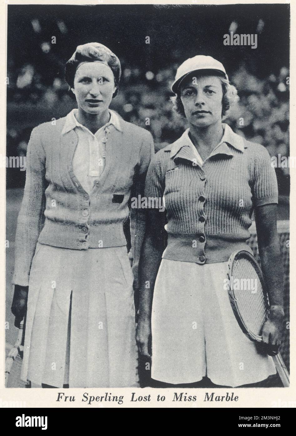 Alice Marble (1913-1990), American tennis player, who was the first woman to win both the US Open and Wimbledon singles titles in the same year, as well as the ladies' doubles and mixed doubles.  She also pioneered the wearing of shorts for tennis, first in 1932 and in 1950, spoke out supporting the black tennis player, Althea Gibson and encouraging the public to accept black and homosexual tennis players into the game.  Pictured here with Fru Sperling who she beat 6-0 6-0 in the semi-finals before beating Briton Kay Stammers in the final to clinch the championship.     Date: 1939 Stock Photo