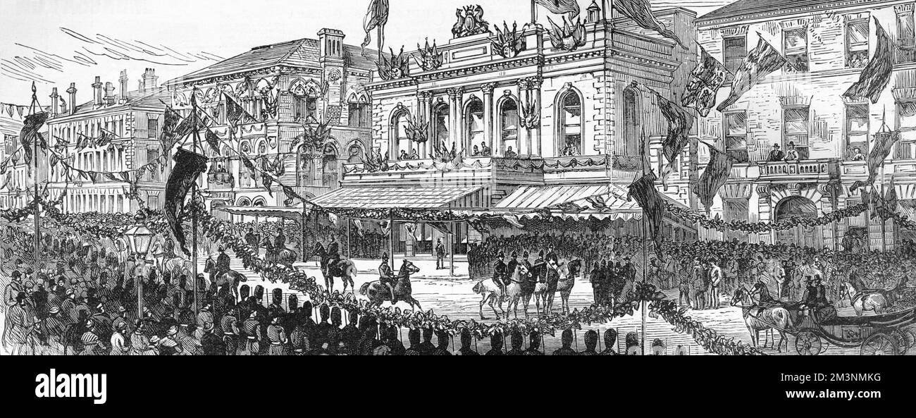 The visit of Prince and Princess of Wales(later King Edward VII and Queen Alexandra of Great Britain) to Ireland in 1885. A scene showing a Belfast street, with Ulster Hall and other buildings.     Date: 1885 Stock Photo