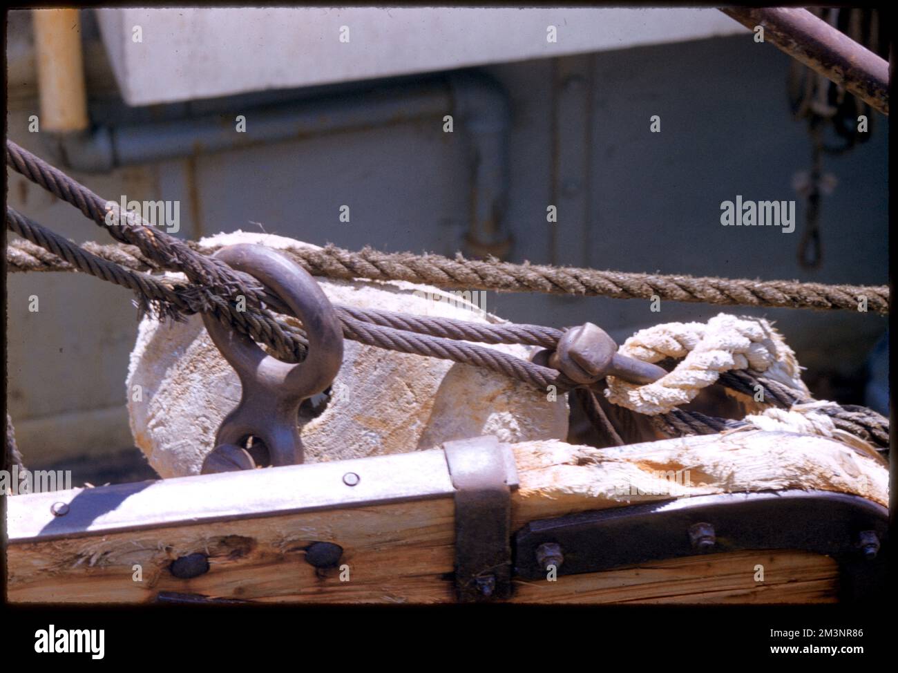 Pulley & sheave, Boston Fish Pier , Ship equipment & rigging. Edmund L. Mitchell Collection