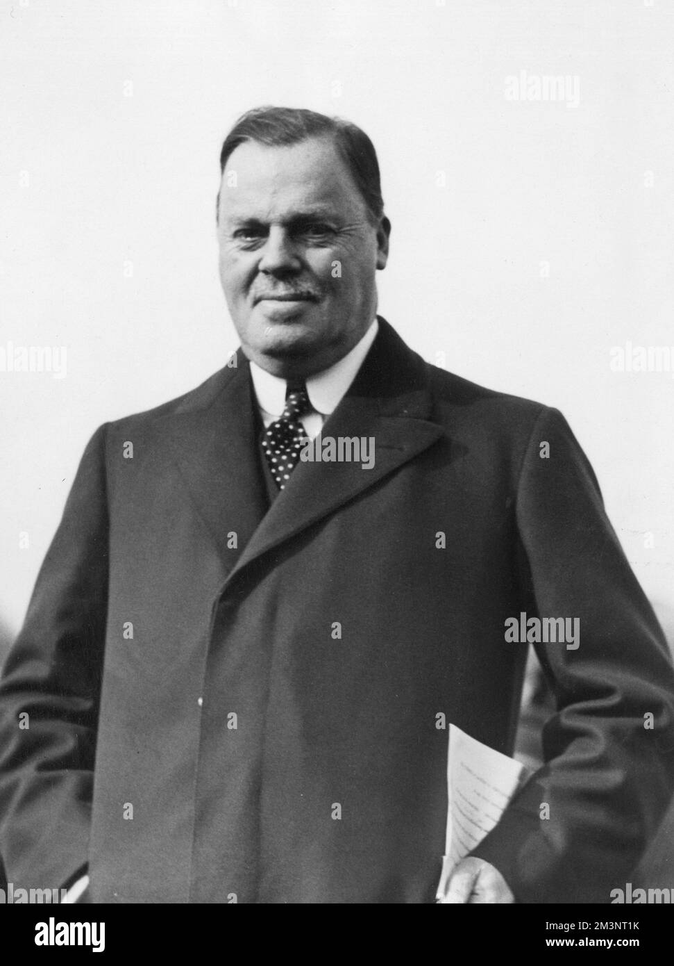 Daily Mirror Newspaper 1920 Hi res Stock Photography And Images Alamy daily-mirror-newspaper-1920-hi-res-stock-photography-and-images-alamy