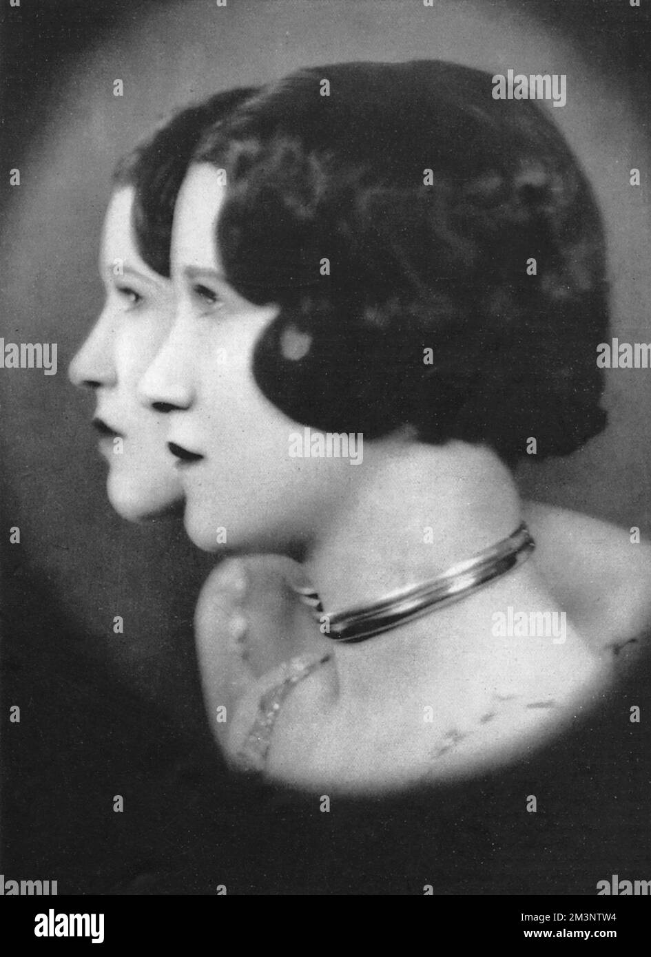 The Ruthven Twins Stock Photo Alamy