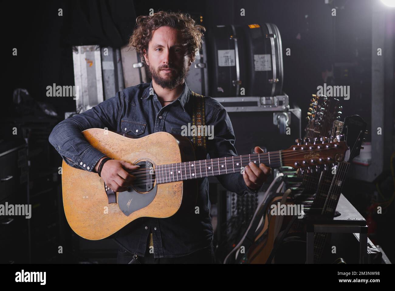 John butler tour hi-res stock photography and images - Alamy