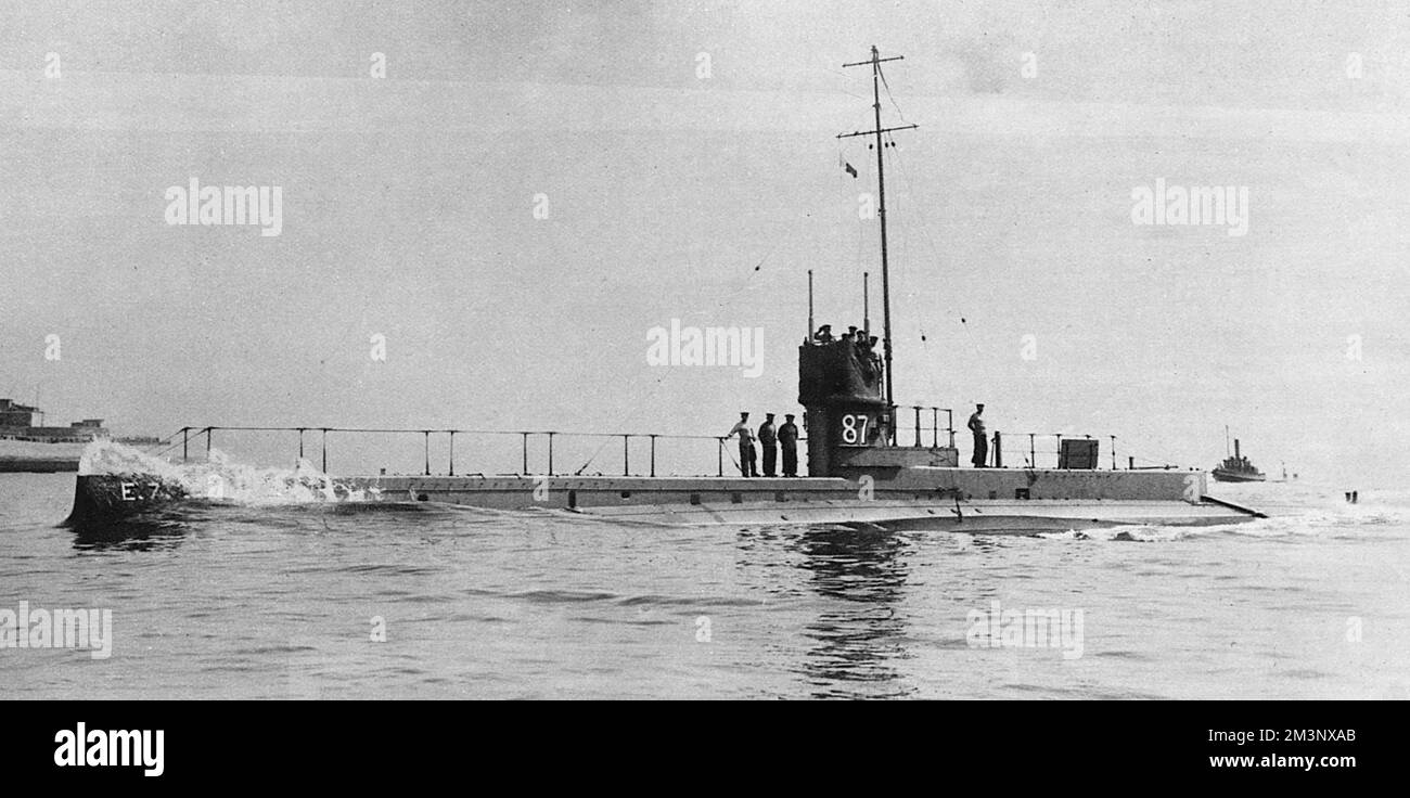 A Royal Navy E class submarine laid down in 1912. The E7 took part in the Dardanelles campaign, sinking thirteen ships. After becoming entangled in Turkish anti-submarine nets, the E7 was abandoned and scuttled.     Date: 1914 Stock Photo