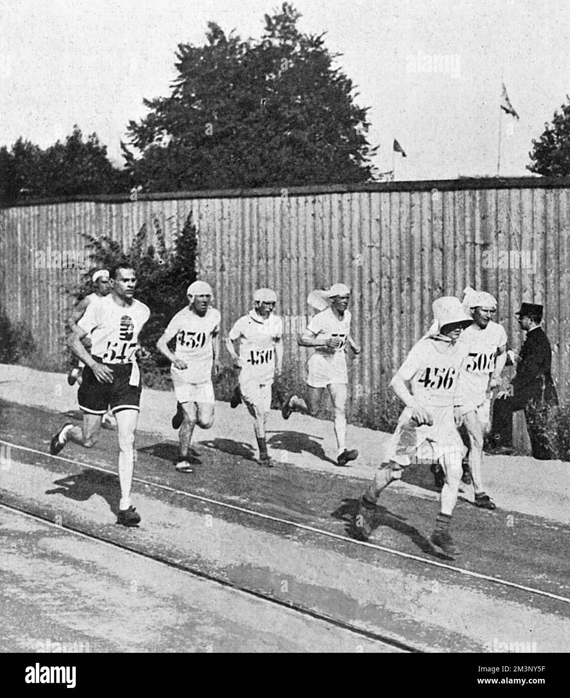 Olympic marathon runners, 1924 Paris Olympics Stock Photo