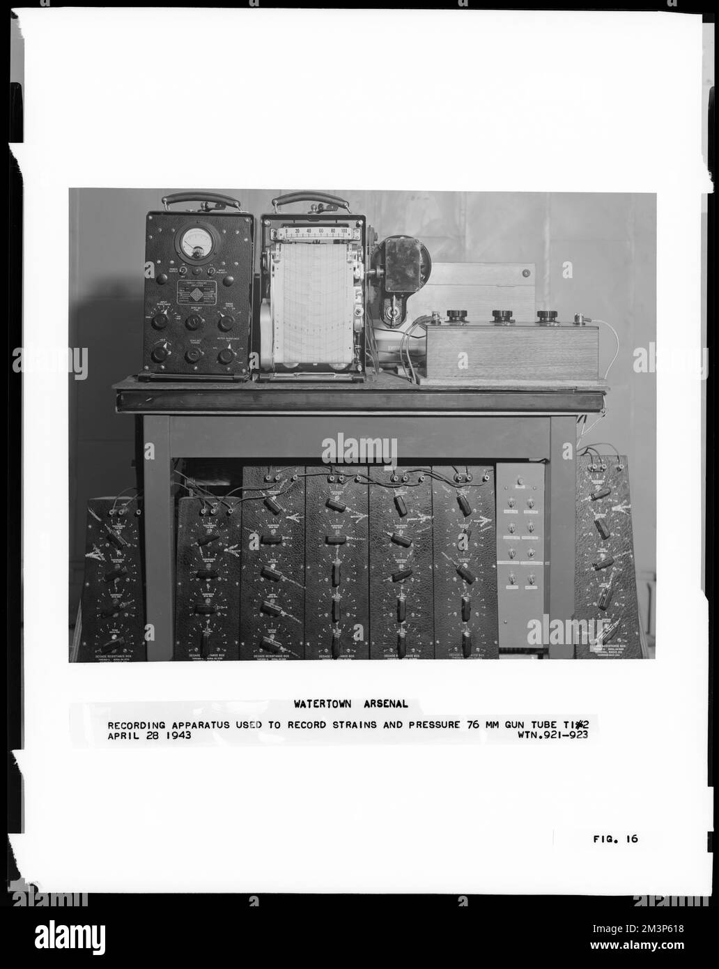 Recording apparatus used to record strains and pressure 76 MM gun tube TI 2 , Armories, Ordnance industry, Ordnance testing, Watertown Arsenal Mass..  Records of U.S. Army Operational Stock Photo