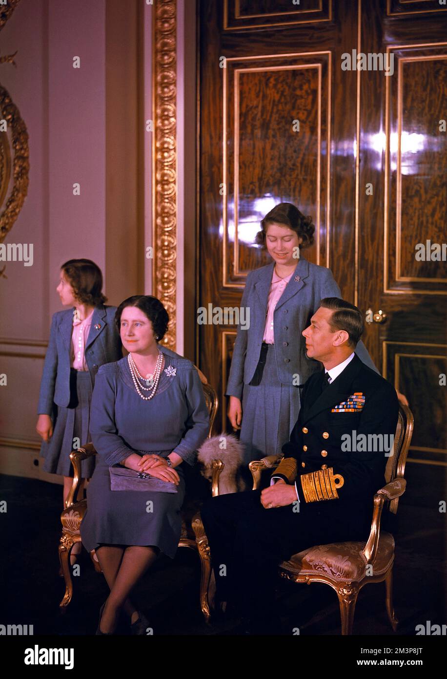George sixth and elizabeth hi-res stock photography and images - Alamy