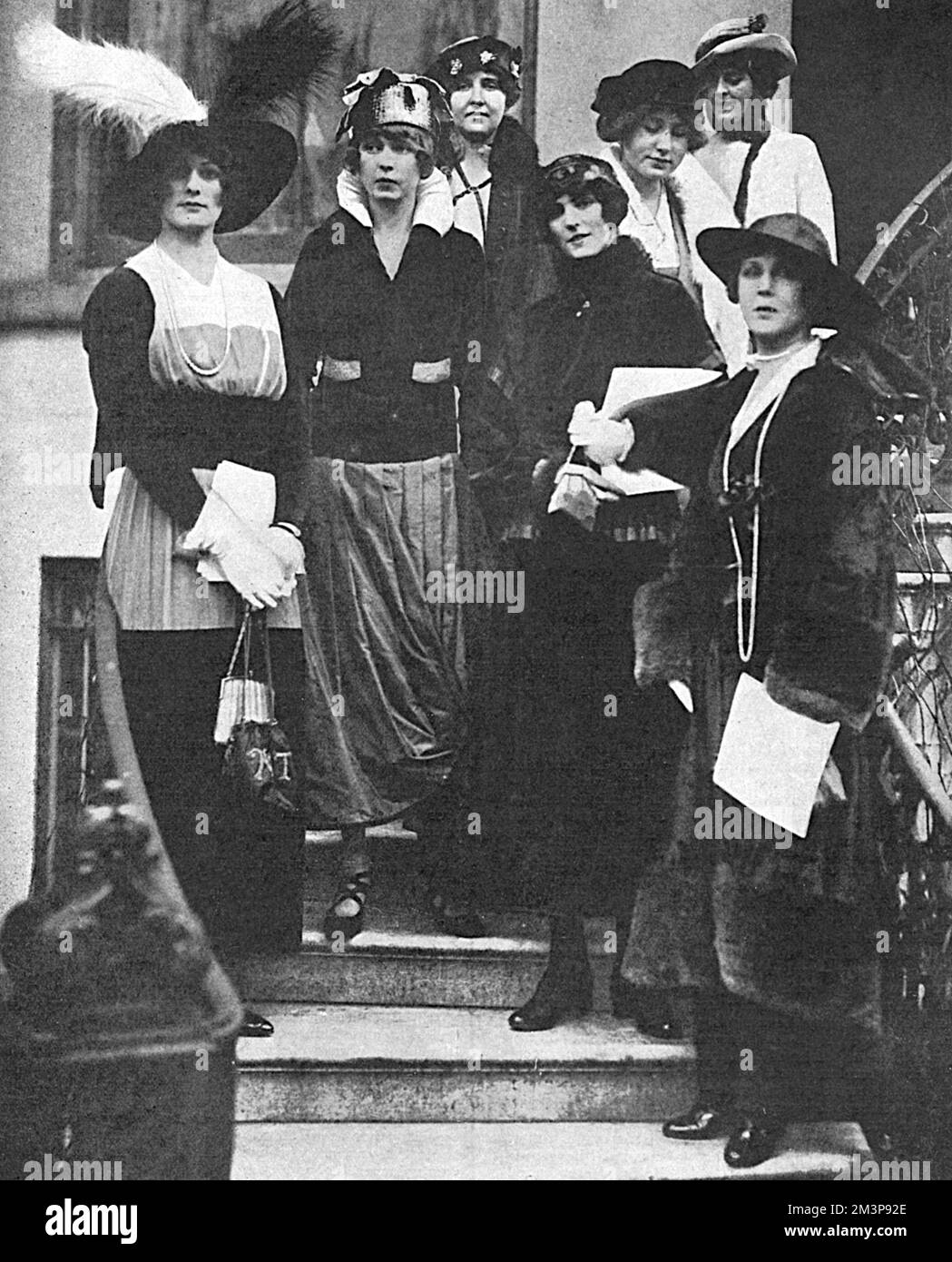 A group of well known society ladies, dubbed by The Tatler, 'Some Kindly &quot;Souls&quot;' (alluding to their heritage as children or relations of the group of Edwardian intellectuals known as the Souls).  They are pictured acting as programme-sellers at a concert at Grosvenor House in aid of the Star and Garter Fund, which aimed to establish a hospital in Richmond for totally disabled soldiers and sailors at the former Star and Garter Hotel.  The building was demolished in 1919.  Pictured from left to right are Lady Mainwaring, Miss Nancy Cunard, Miss Bettine Stuart-Wortley and Lady Diana Ma Stock Photo