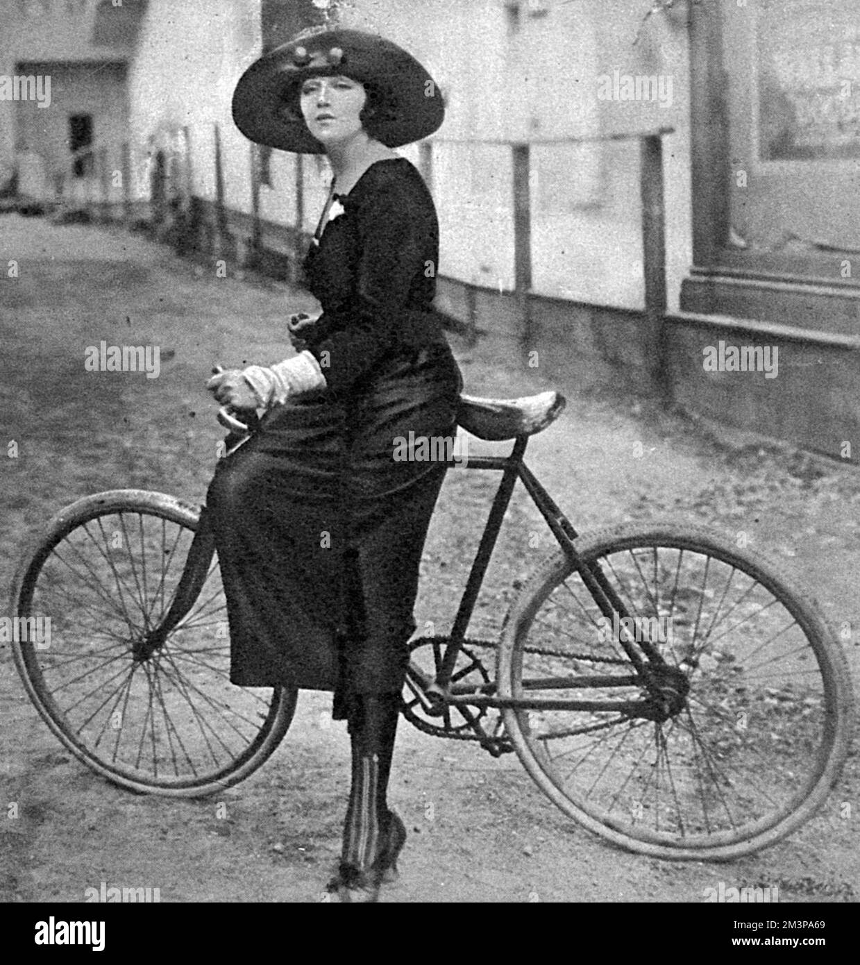 The actress Bebe Daniels (19011971), pictured next to her favourite