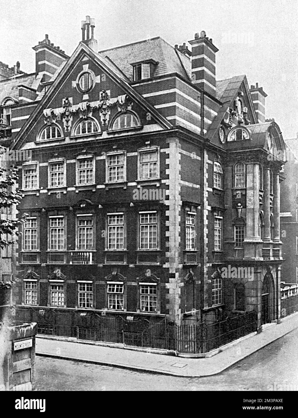 54 mount street hires stock photography and images Alamy