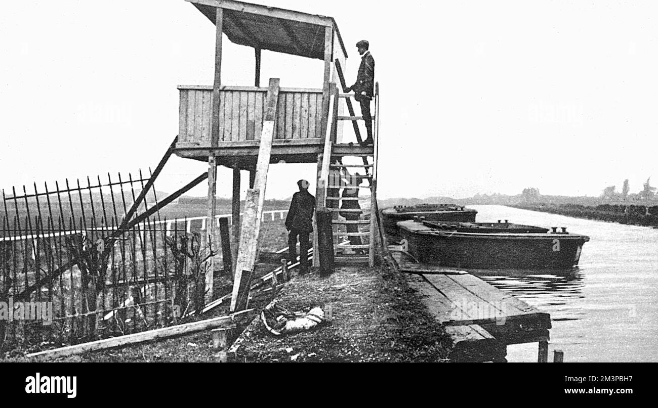The view point for the Grand National, as prepared for the Prince of Wales(later Edward VIII, then Duke of Windsor) in 1923. Building a new stand: showing a pontoon bridge connected with it.     Date: 1923 Stock Photo