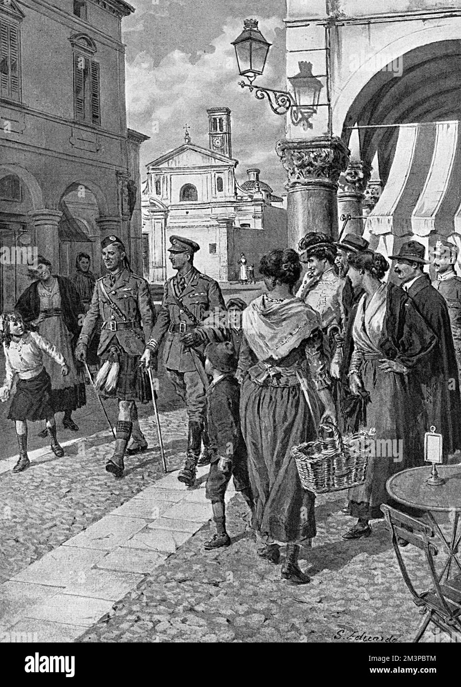 A Highland officer wearing his kilt attracts much attention as he walks down the main street of a little town in Italy during the First World War.  Women stand and cast admiring glances while curious children run in front of him.  The kilted Highland regiments were a novelty in Europe and attracted admiration in France, Belgium and Italy.       Date: 1918 Stock Photo