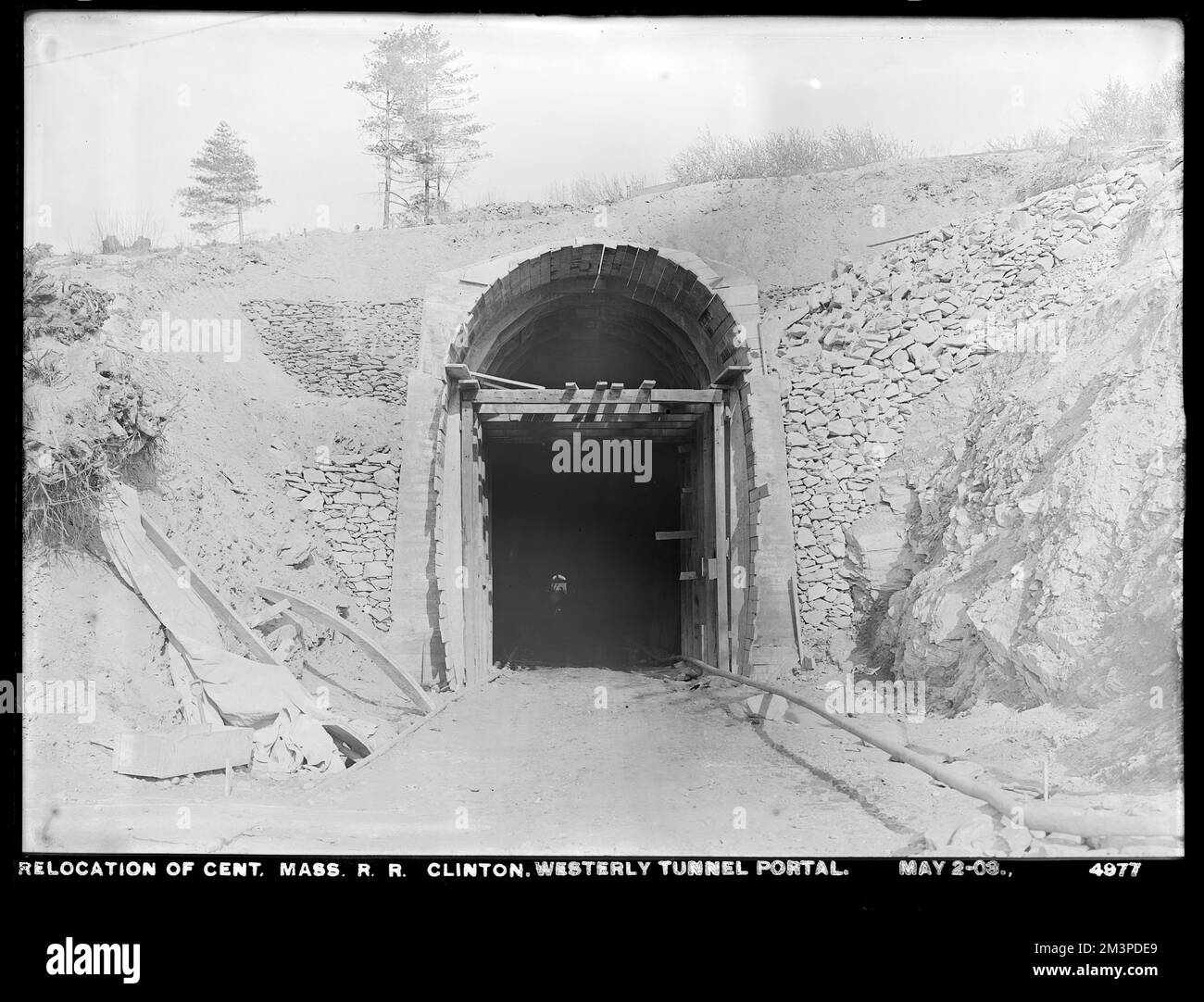 Relocation Central Massachusetts Railroad, westerly tunnel portal, Clinton, Mass., May 2, 1902