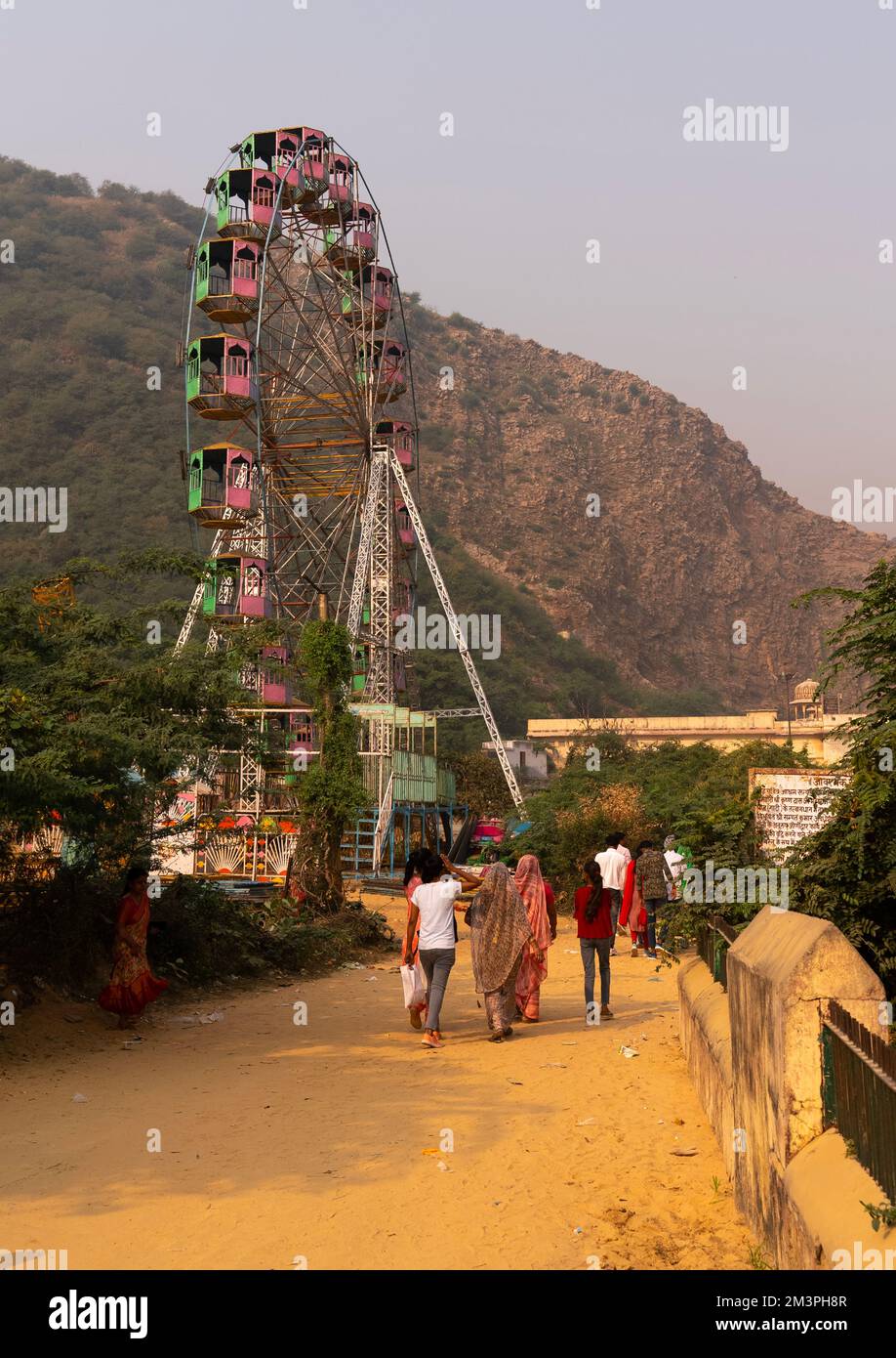 Ferris wheel  near Galtaji temple, Rajasthan, Jaipur, India Stock Photo