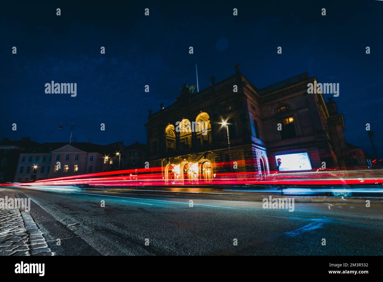 Light trail wallpaper hi-res stock photography and images - Alamy